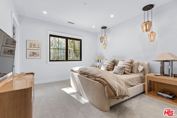 Bedroom, Interior, Pendant Lights, Recessed Lighting