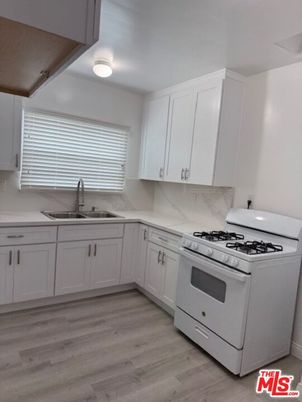 Interior, Kitchen, Marble Walls, Wood Texture Flooring