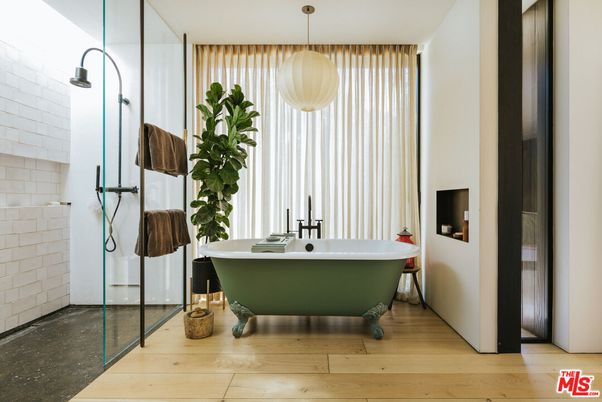 Bathroom, Free Standing Baths, Glass Shower, Interior, Pendant Lights, Wood Texture Flooring