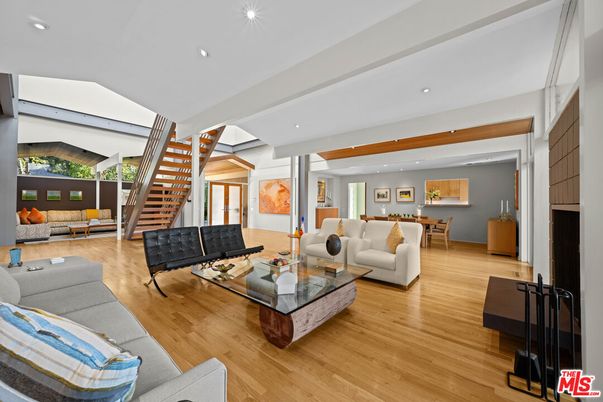 Dining room, Interior, Living room, Recessed Lighting, Wood Texture Flooring