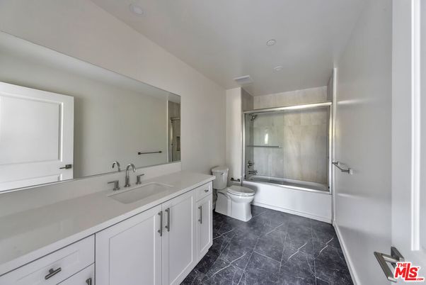 Bathroom, Dual Sink Vanities, Glass Shower, Interior