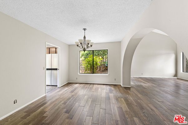 Chandelier, Empty room, Interior, Wood Texture Flooring