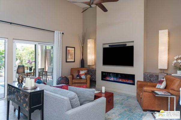 Fireplace, Interior, Living room