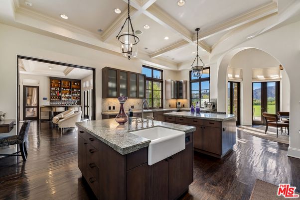 Interior, Kitchen, Living room, Pendant Lights, Recessed Lighting, Wood Texture Flooring
