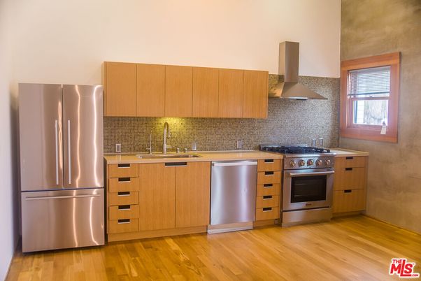 Interior, Kitchen, Stainless Steel Appliances, Wood Texture Flooring