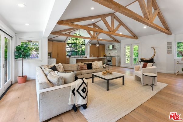 Interior, Kitchen, Living room, Recessed Lighting, Wooden Beams, Wood Texture Flooring
