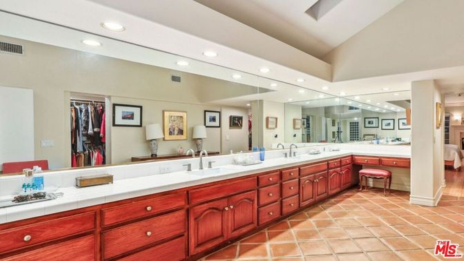 Bathroom, Dual Sink Vanities, Interior, Recessed Lighting, Tile Countertops