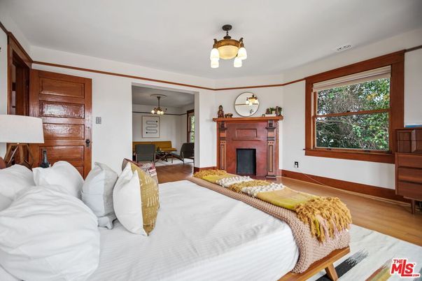 Bedroom, Dining room, Fireplace, Interior, Pendant Lights, Wood Texture Flooring