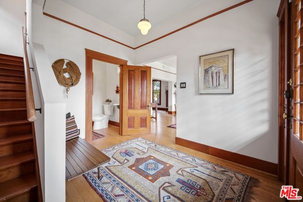 Bathroom, Interior, Pendant Lights, Wood Texture Flooring