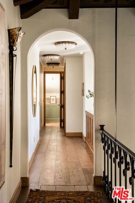 Interior, Wooden Beams