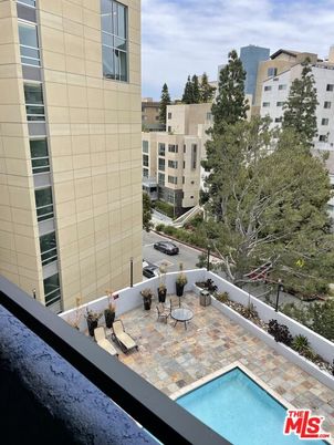 Exterior, Pool, Other
