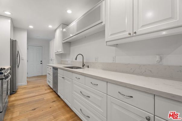 Interior, Kitchen, Recessed Lighting, Wood Texture Flooring