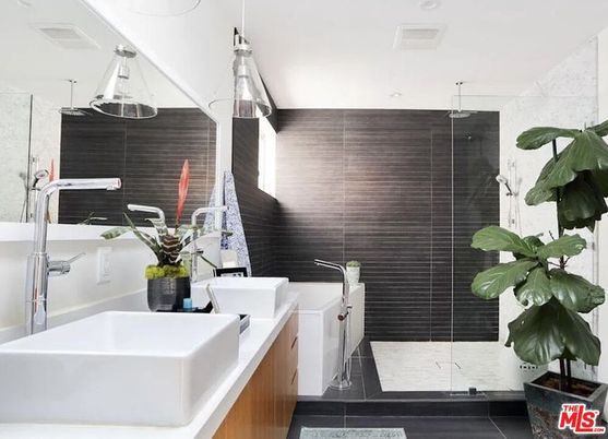 Bathroom, Free Standing Baths, Glass Shower, Interior, Pendant Lights