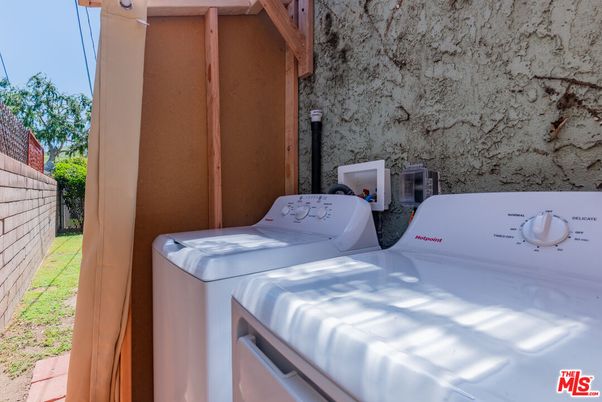 Exterior, Washer