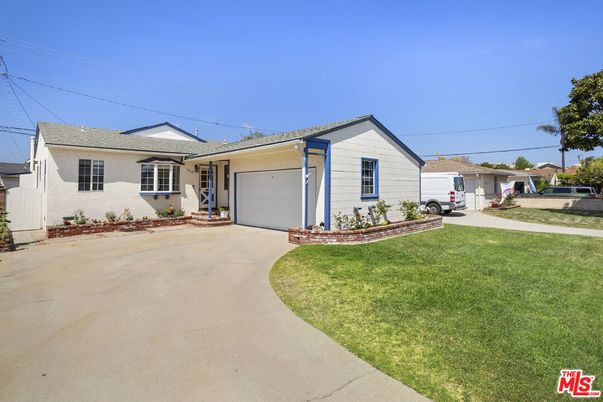 Attached, Backyard, Exterior, Facade, Ranch