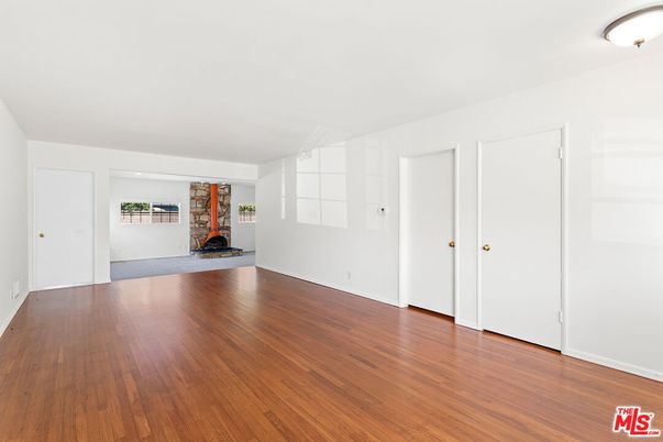 Empty room, Fireplace, Interior, Wood Texture Flooring