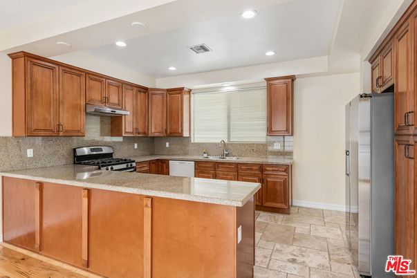 Interior, Kitchen, Recessed Lighting