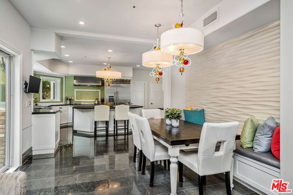 Dining room, Interior, Kitchen, Pendant Lights, Recessed Lighting, Stainless Steel Appliances