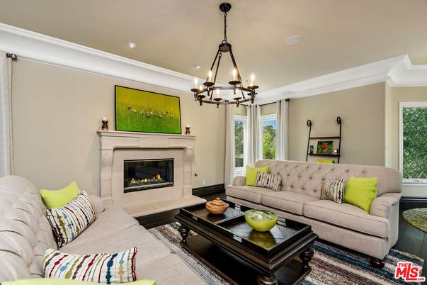 Chandelier, Fireplace, Interior, Living room, Recessed Lighting