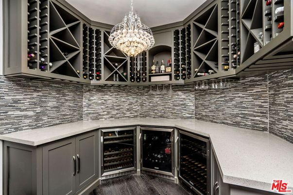 Chandelier, Interior, Wine Storage, Wood Texture Flooring