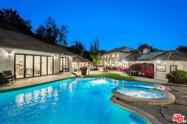 Exterior, Pool, Solar Panels