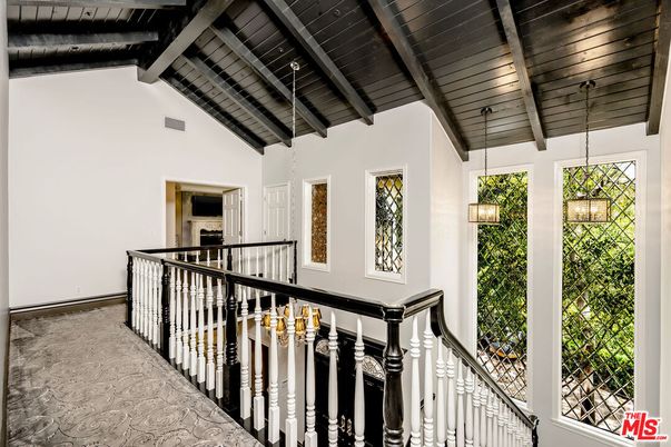 Interior, Pendant Lights, Wooden Beams, Wooden Ceilings