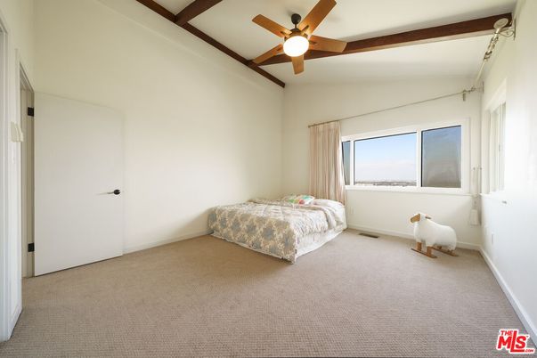 Bedroom, Empty room, Interior, Wooden Beams