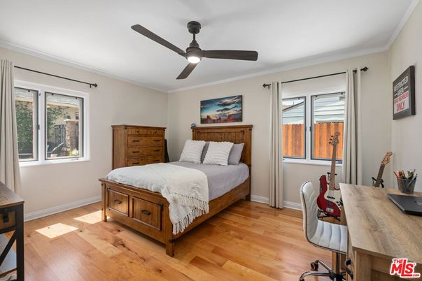 Bedroom, Home Office, Interior, Wood Texture Flooring