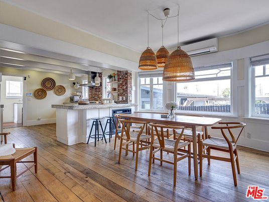 Dining room, Interior, Kitchen, Pendant Lights, Wood Texture Flooring