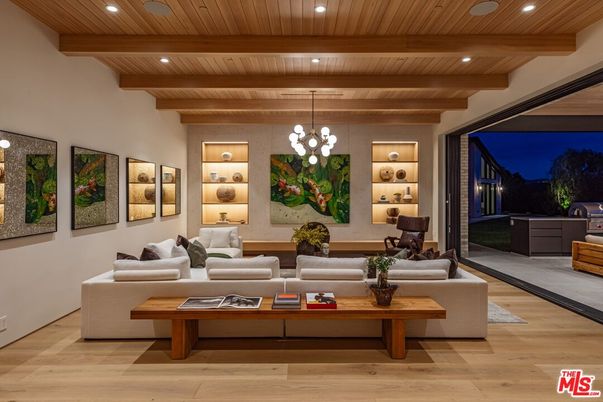 Chandelier, Interior, Living room, Recessed Lighting, Wooden Beams, Wooden Ceilings, Wood Texture Flooring