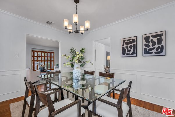 Chandelier, Dining room, Interior, Wood Texture Flooring