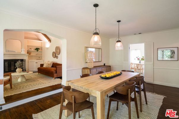 Dining room, Fireplace, Interior, Pendant Lights, Wood Texture Flooring