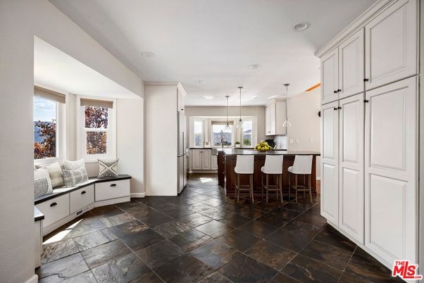 Interior, Kitchen, Pendant Lights, Recessed Lighting