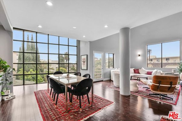 Dining room, Interior, Living room, Recessed Lighting, Wood Texture Flooring