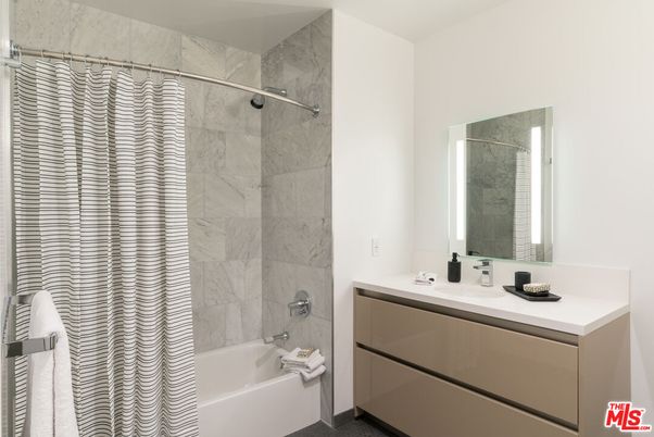 Bathroom, Interior, Marble Walls