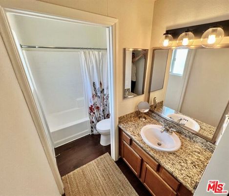 Bathroom, Dual Sink Vanities, Interior, Wood Texture Flooring