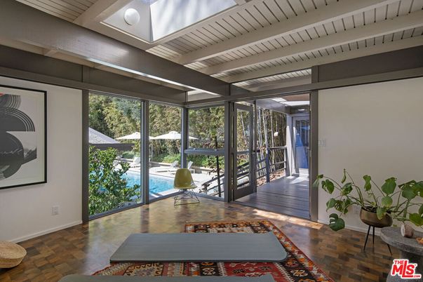 Interior, Sun Room, Wood Texture Flooring