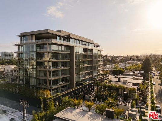 Exterior, Facade, Condo Building