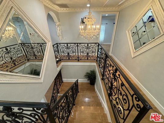 Chandelier, Interior, Recessed Lighting, Wood Texture Flooring