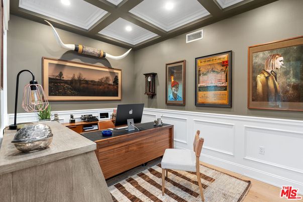Home Office, Interior, Recessed Lighting, Wood Texture Flooring