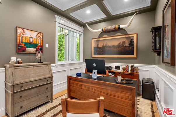 Home Office, Interior, Recessed Lighting, Wood Texture Flooring
