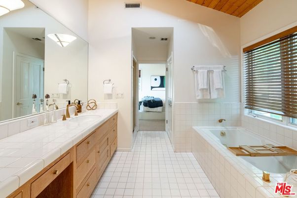 Bathroom, Dual Sink Vanities, Interior, Tile Countertops