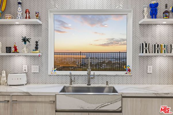 Interior, Kitchen, Water