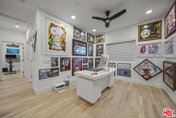 Fitness Equipment, Home Office, Interior, Recessed Lighting, Wood Texture Flooring