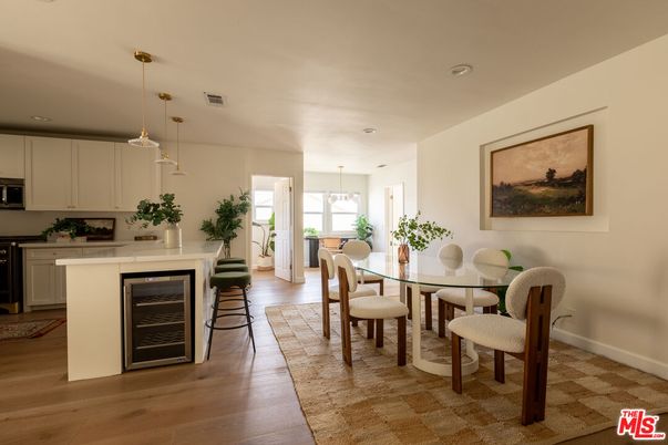 Dining room, Interior, Kitchen, Pendant Lights, Recessed Lighting, Wood Texture Flooring