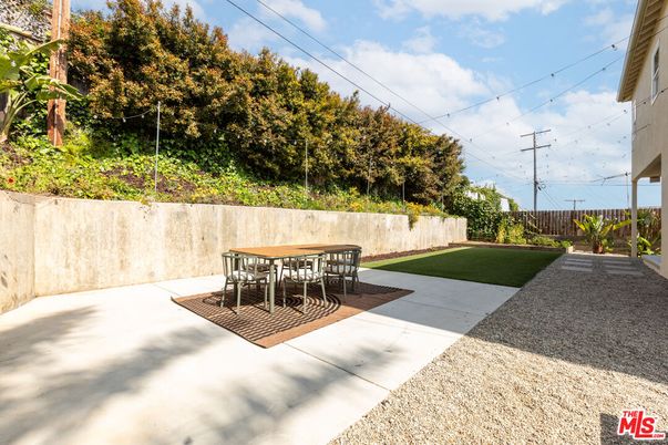 Backyard, Exterior