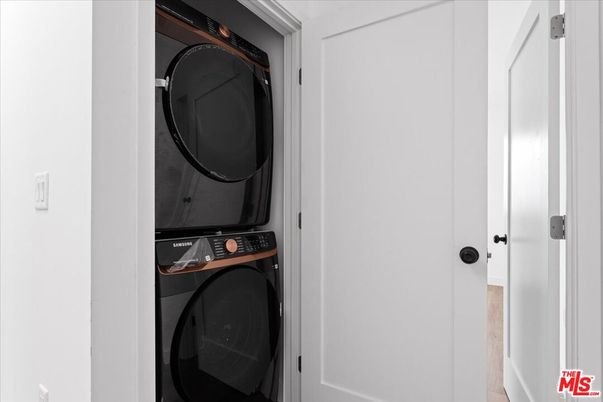 Interior, Utility Closets, Washer
