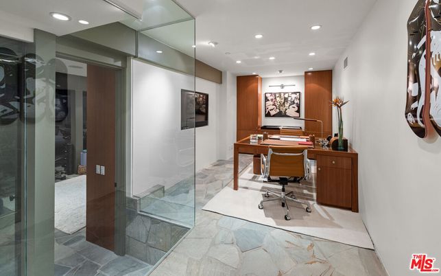 Game Room, Home Office, Interior, Recessed Lighting