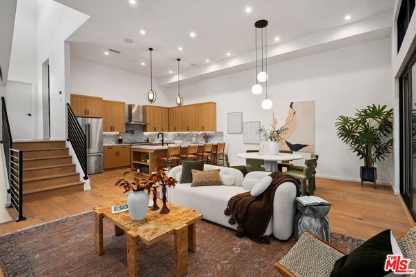 Dining room, Interior, Kitchen, Living room, Pendant Lights, Recessed Lighting, Stainless Steel Appliances, Wood Texture Flooring