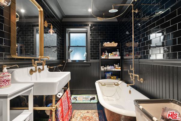 Bathroom, Free Standing Baths, Interior, Recessed Lighting